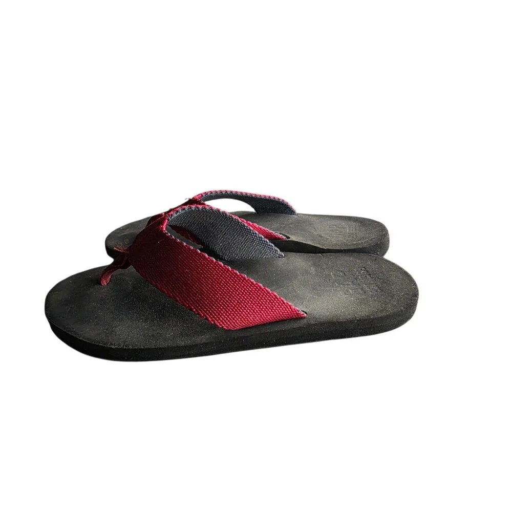 GAP Men's Flip Flops Sz 8-9 Maroon Canvas Strap Sandals